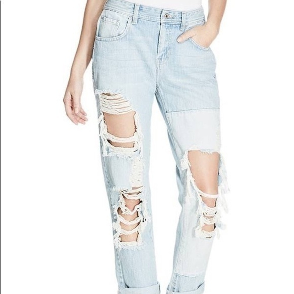 New Women’s Guess Boy Fit sz 27